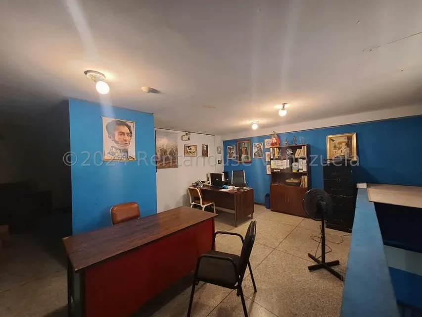 Edificio en Venta en Zona Centro, Aragua - 23