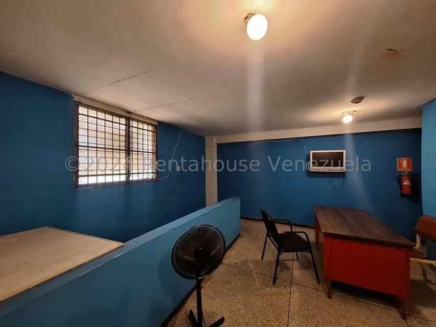 Edificio en Venta en Zona Centro, Aragua - 25