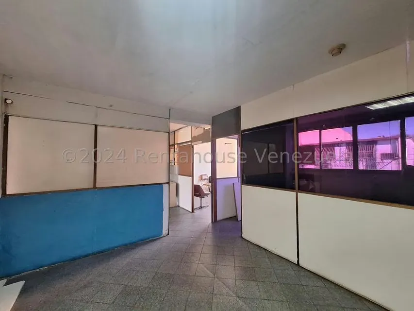 Edificio en Venta en Zona Centro, Aragua - 37