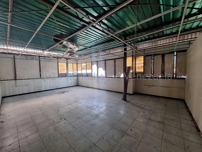 Edificio en Venta en Zona Centro, Aragua - 53