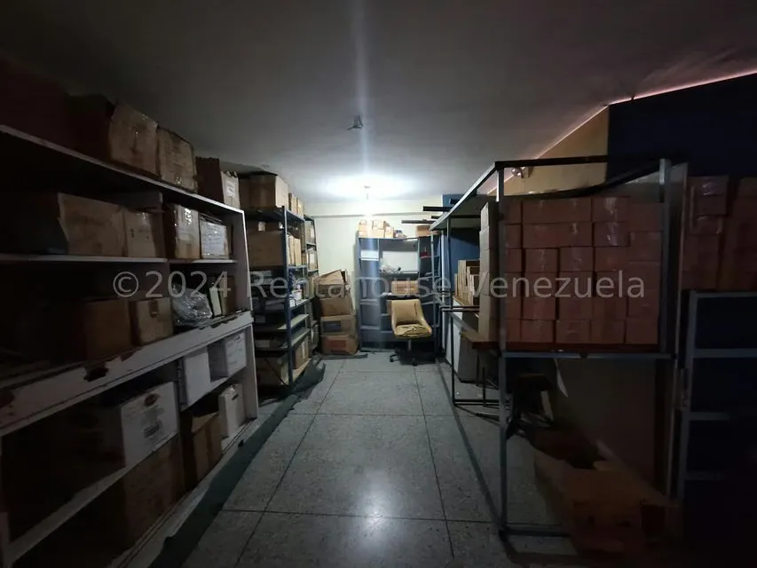 Edificio en Venta en Zona Centro, Aragua - 54