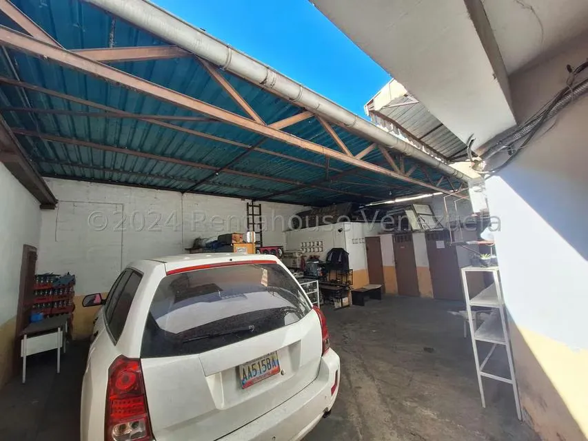 Edificio en Venta en Zona Centro, Aragua - 59