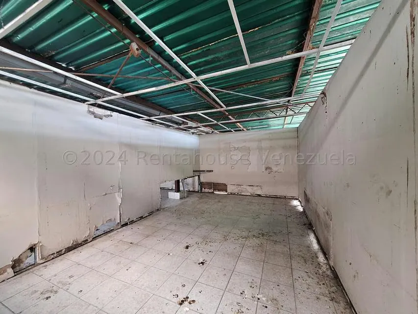 Edificio en Venta en Zona Centro, Aragua - 65