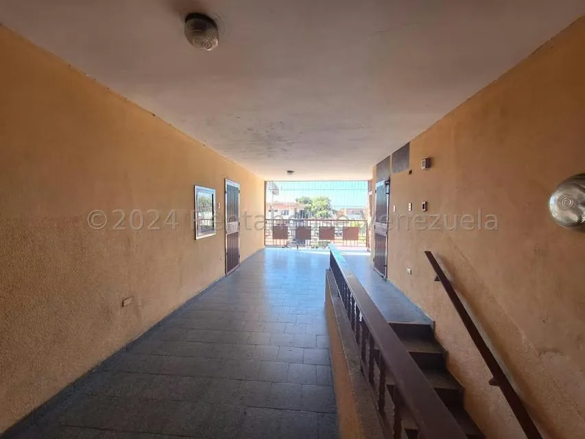 Edificio en Venta en Zona Centro, Aragua - 68