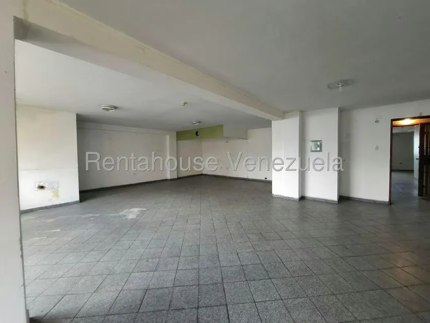 Edificio en Venta en Zona Centro, Aragua - 81