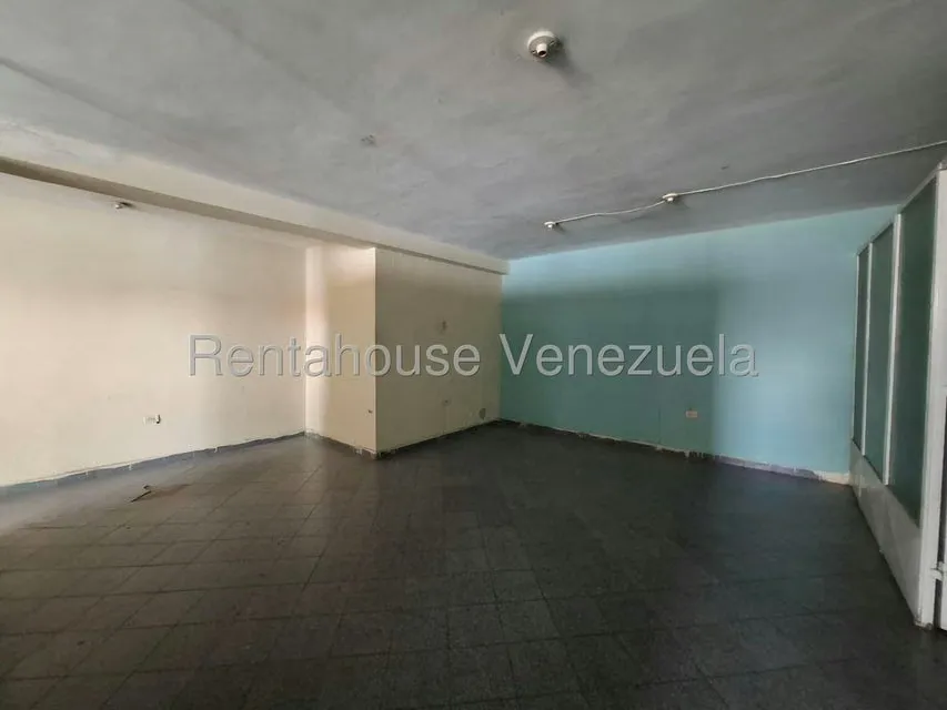 Edificio en Venta en Zona Centro, Aragua - 90