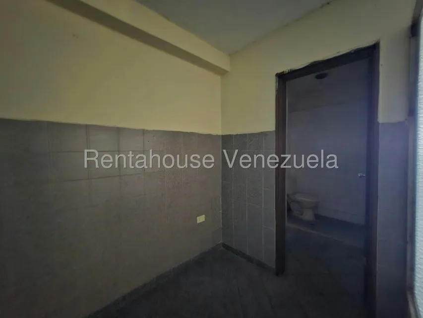 Edificio en Venta en Zona Centro, Aragua - 91