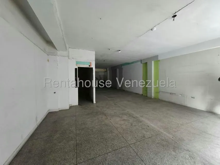 Edificio en Venta en Zona Centro, Aragua - 98