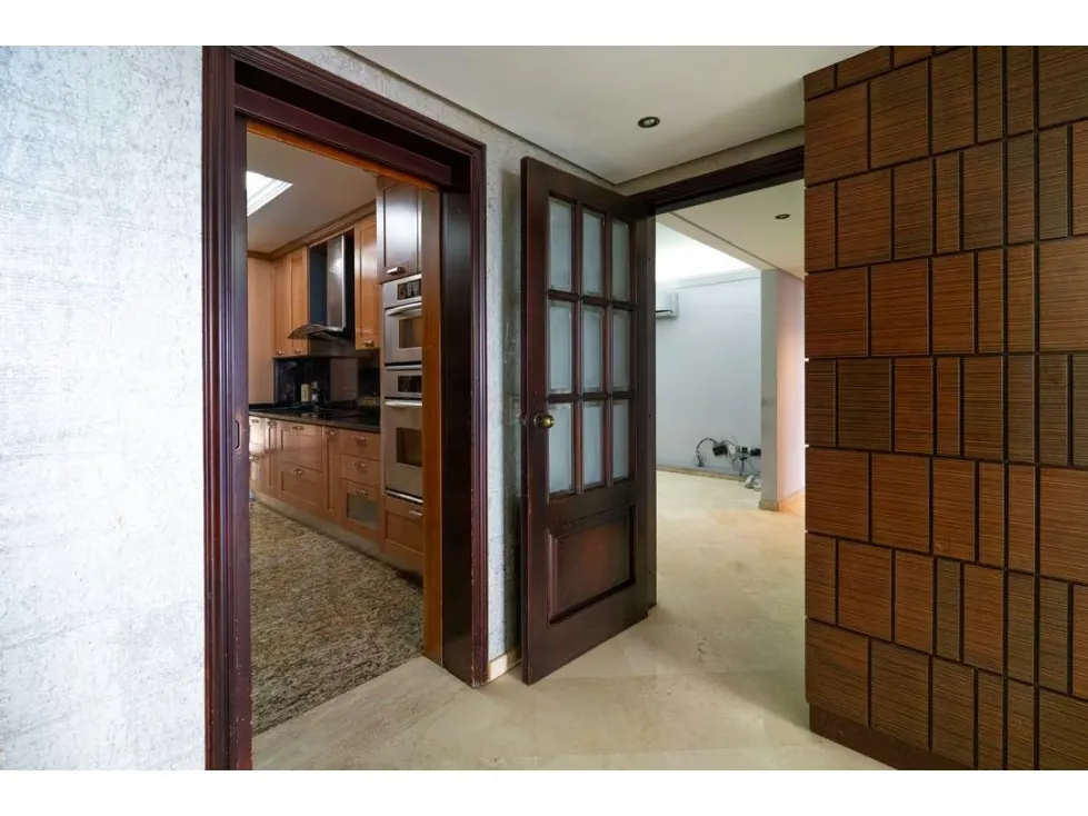Se vende Apto 290m² + 450m² de Terraza 3h+s/3b+s/6p Los Naranjos - 25