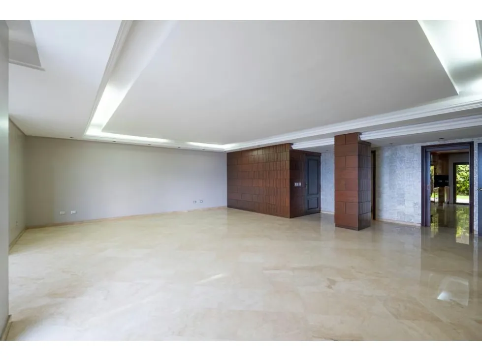 Se vende Apto 290m² + 450m² de Terraza 3h+s/3b+s/6p Los Naranjos - 10