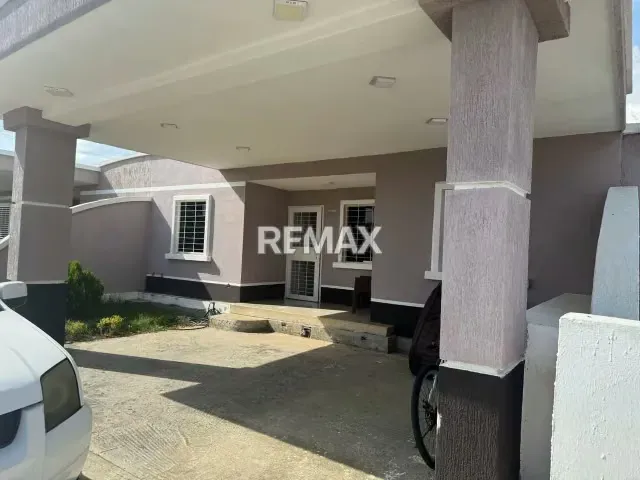 Casa en Venta Urbanización Roca del Norte Zona Norte - Barquisimeto - 10