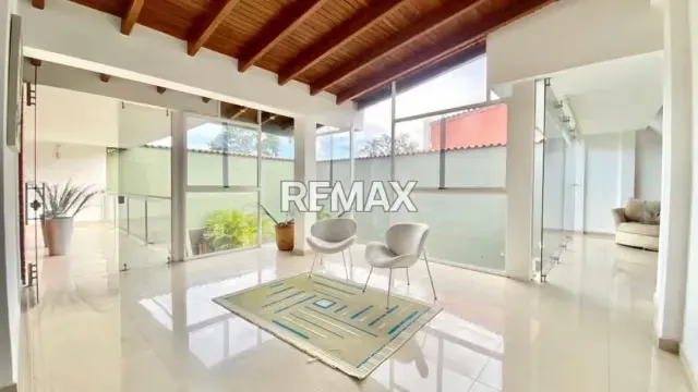 VENTA DE CASA URB LA LUGAREÑA POLIGONO DE TIRO - 6