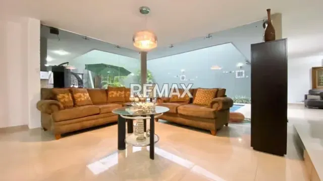 VENTA DE CASA URB LA LUGAREÑA POLIGONO DE TIRO - 7