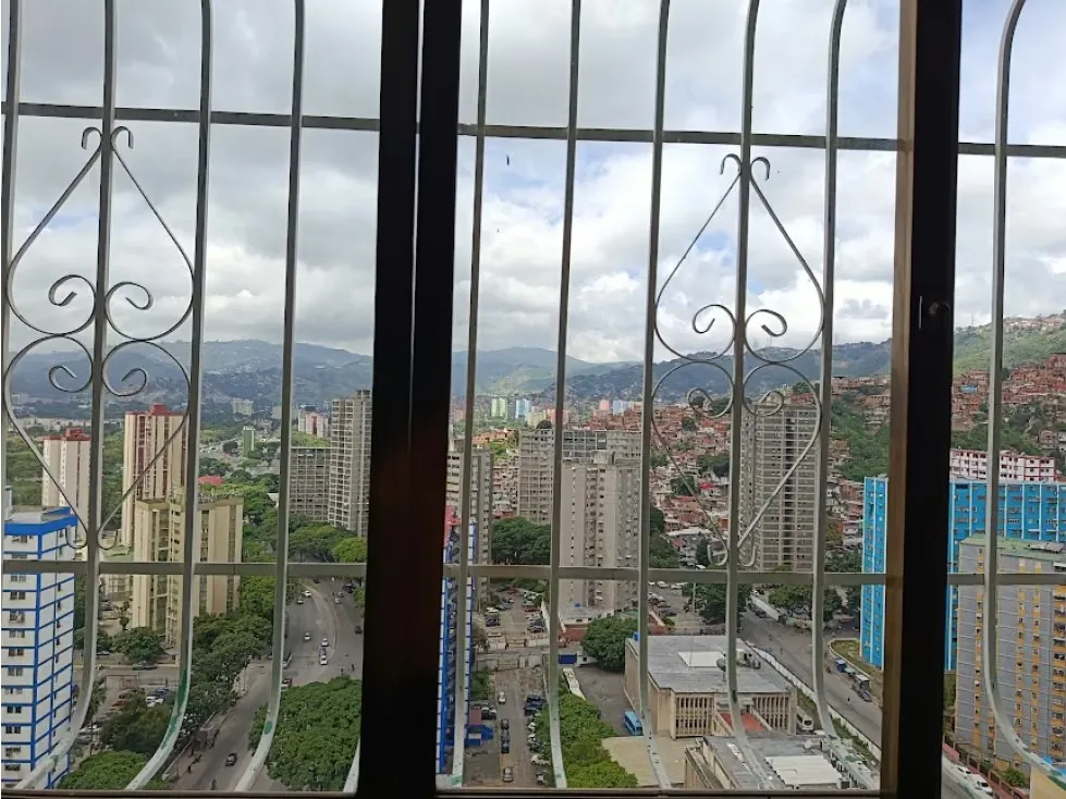 APARTAMENTO EN VENTA EN EL VALLE 89 M2, 3 HAB, 2 BAÑOS Y 1 P/E - 11