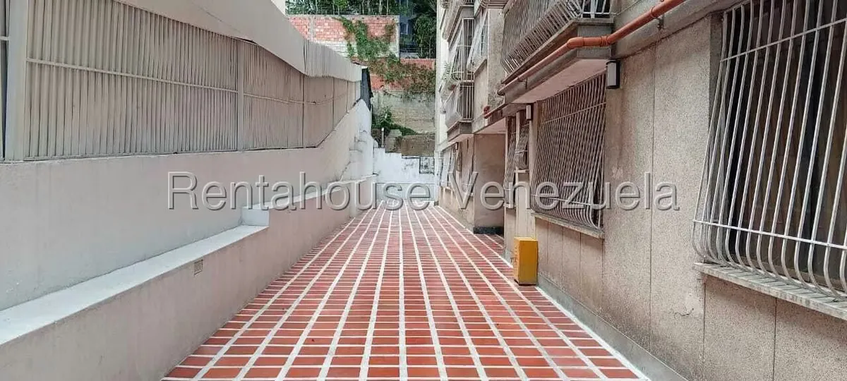 Apartamento (1 Nivel) en Venta en El Bosque, Distrito Metropolitano - 18