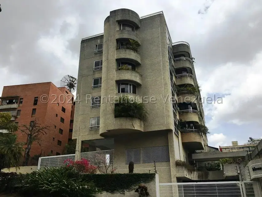Apartamento (Duplex) en Venta en Los Samanes, Distrito Metropolitano