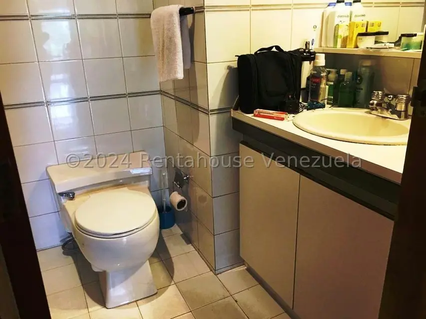 Apartamento (Duplex) en Venta en Los Samanes, Distrito Metropolitano - 23
