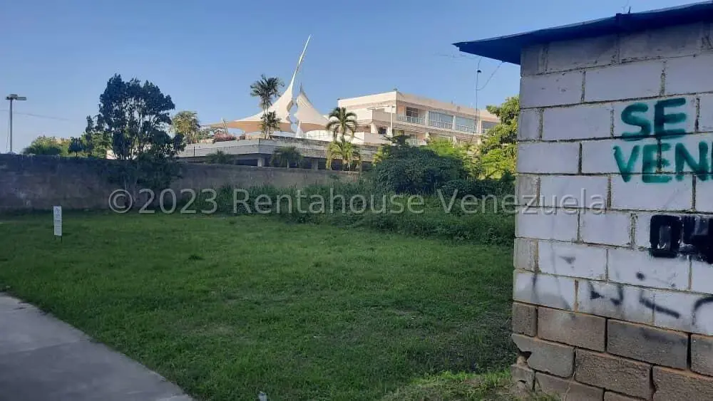 Terreno (Residencial) en Venta en Puerto Encantado, Miranda - 13