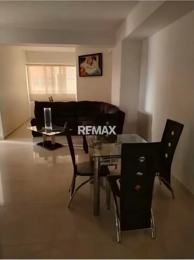 Se alquila apartamento completamente amoblado ubicado ente AV 5 y 6 en conjunto Recifencial Paradice
