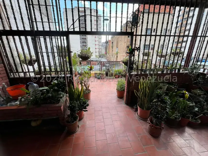 Casa (Multipes Niveles) en Venta en Parroquia Santa Rosalia, Distrito Metropolitano - 23