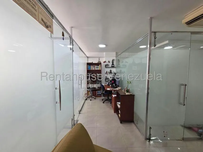Oficina en Alquiler en Parroquia La Candelaria, Distrito Metropolitano - 7