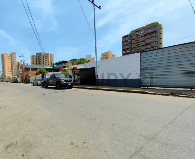 Excelente terreno zonificación R-5, de 530 m2 en Lecheria