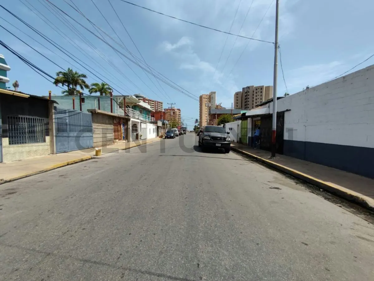 Excelente terreno zonificación R-5, de 530 m2 en Lecheria - 7