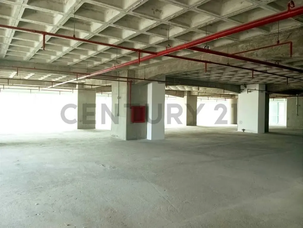 Piso de Oficina en Venta en Campo Alegre - 9