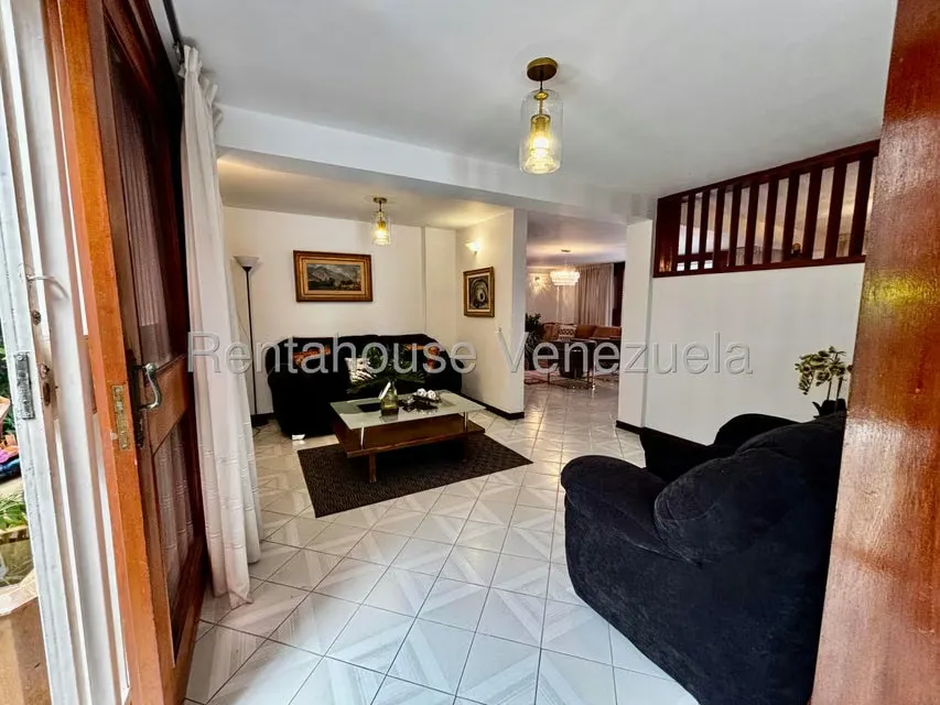 Casa (Multipes Niveles) en Venta en Colinas del Tamanaco, Distrito Metropolitano - 18