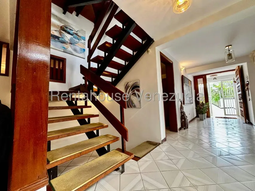 Casa (Multipes Niveles) en Venta en Colinas del Tamanaco, Distrito Metropolitano - 36