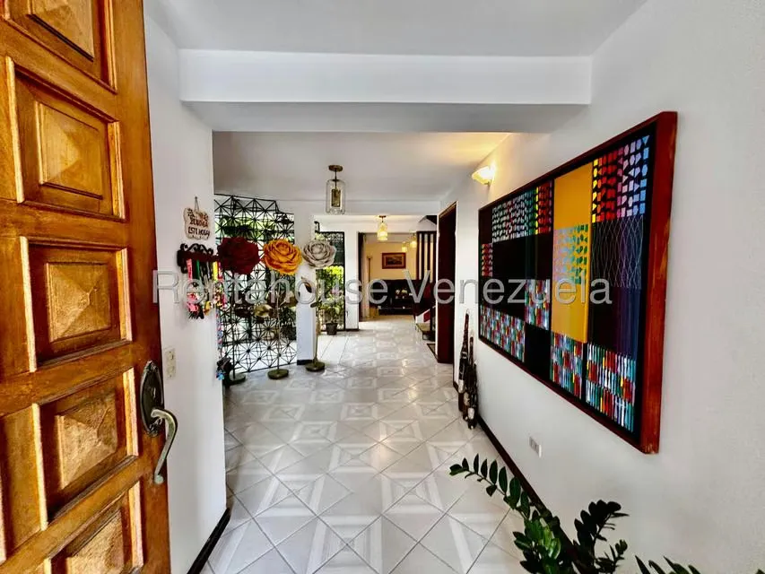 Casa (Multipes Niveles) en Venta en Colinas del Tamanaco, Distrito Metropolitano - 6