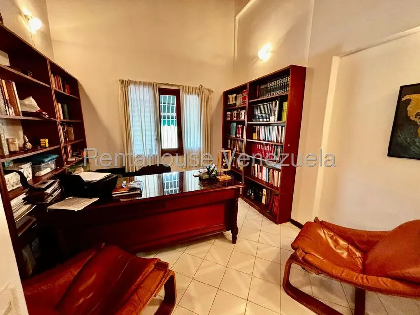 Casa (Multipes Niveles) en Venta en Colinas del Tamanaco, Distrito Metropolitano - 51