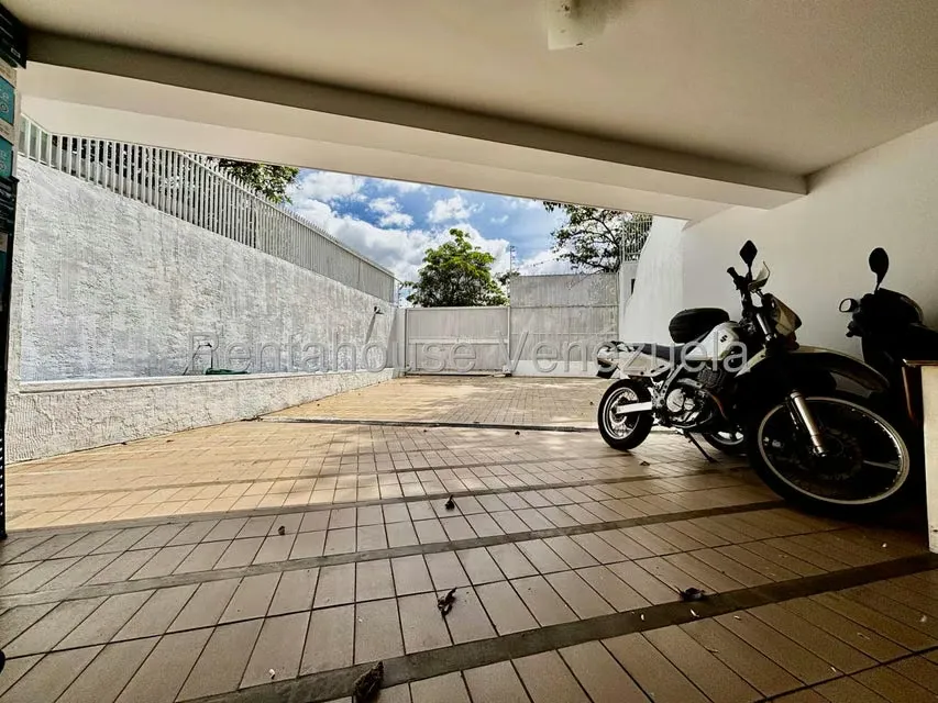 Casa (Multipes Niveles) en Venta en Colinas del Tamanaco, Distrito Metropolitano - 57