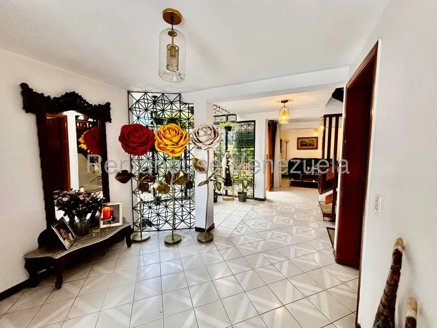 Casa (Multipes Niveles) en Venta en Colinas del Tamanaco, Distrito Metropolitano - 7