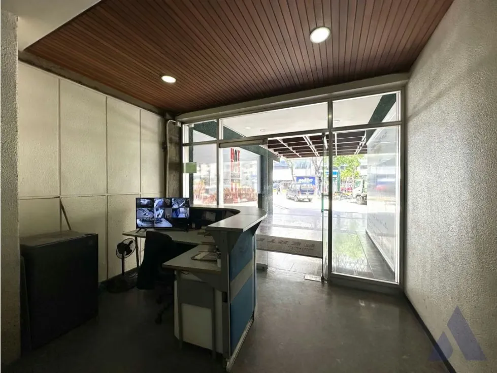 Vendo oficina 86,53m2 Chacao 4909 - 19