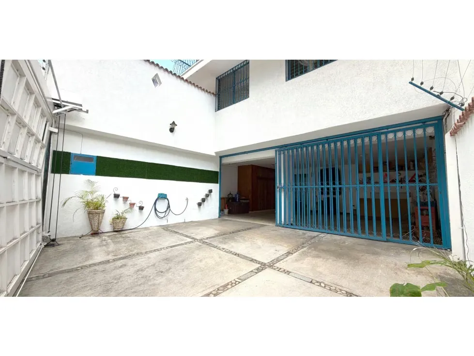 QUINTA EN VENTA COLINAS DE SANTA MÓNICA CALLE CERRADA 340319 - 17