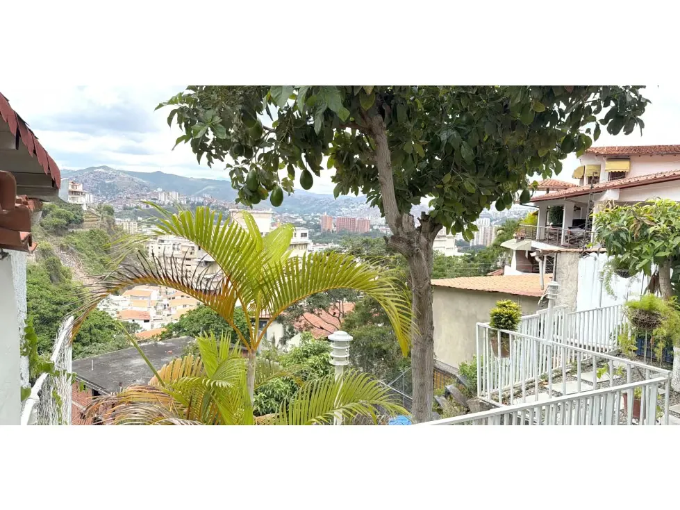 QUINTA EN VENTA COLINAS DE SANTA MÓNICA CALLE CERRADA 340319 - 20