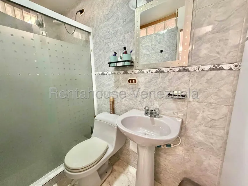 Local Comercial en Venta en Catia, Distrito Metropolitano - 16