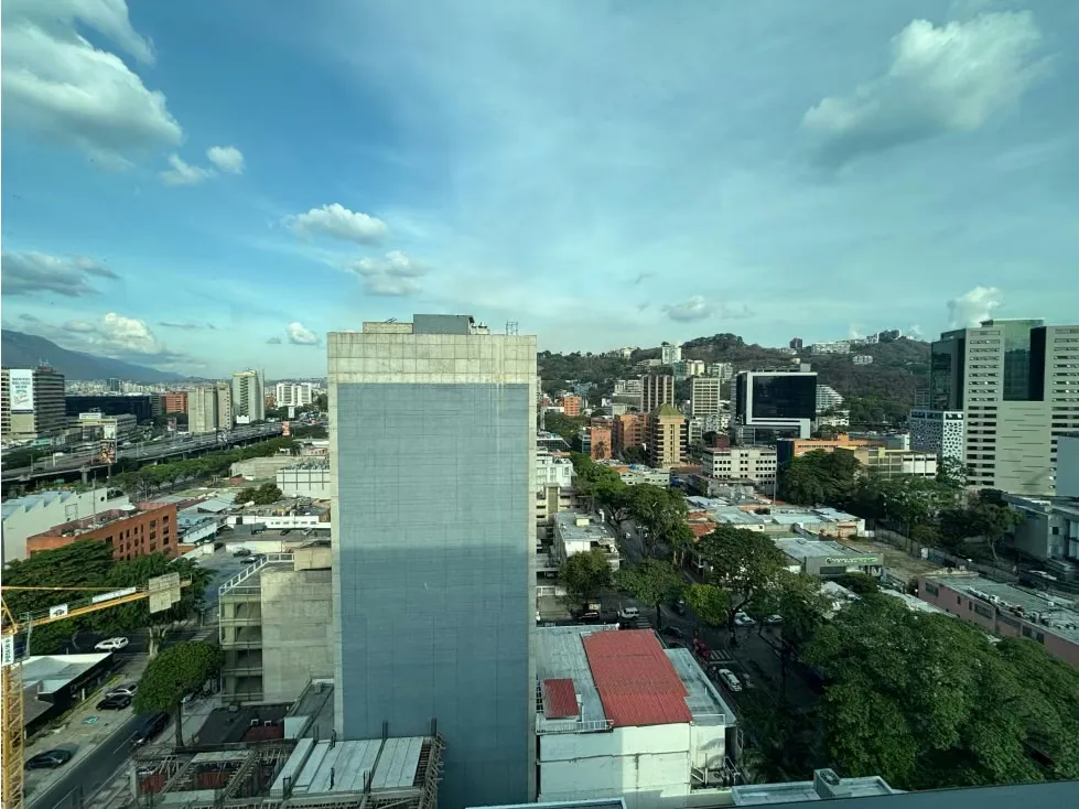 Se vende oficina 200m² Las Mercedes