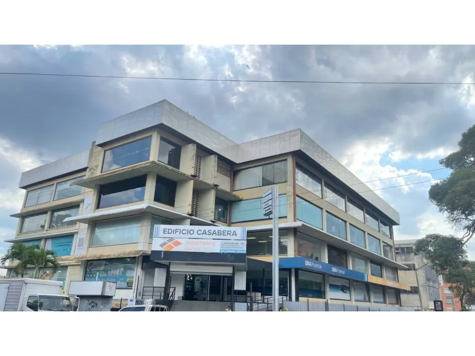 Se Vende Oficina con Depósito 368m2 en Boleíta 2 plantas y 1 depósito