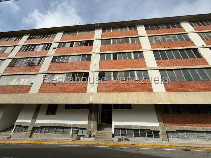 Galpon - Deposito en Alquiler en El Valle, Distrito Metropolitano