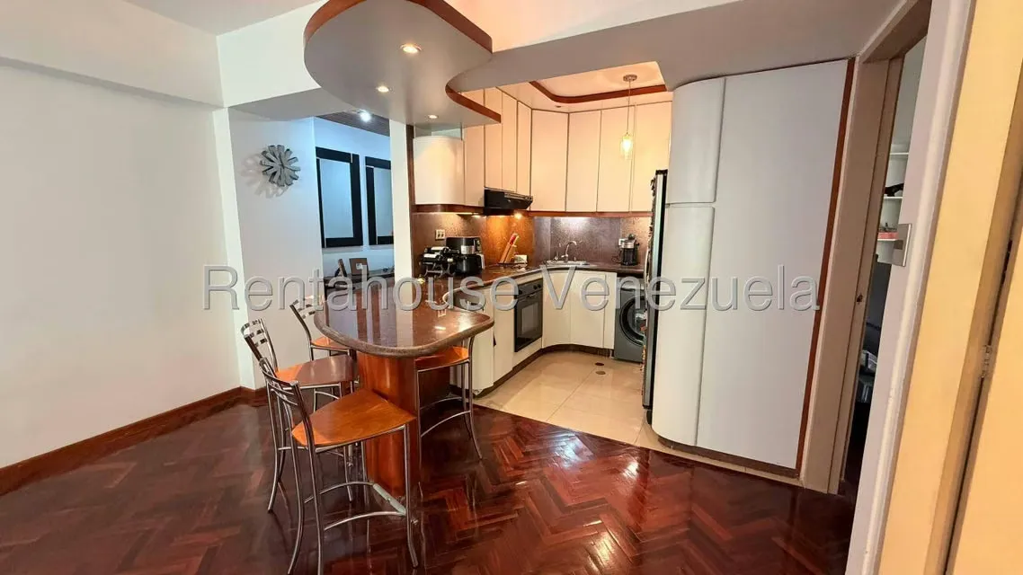 Apartamento (1 Nivel) en Venta en Terrazas del Avila, Distrito Metropolitano - 11