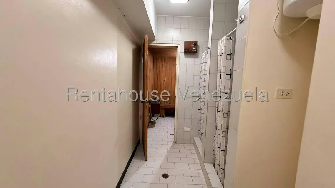 Apartamento (1 Nivel) en Venta en Terrazas del Avila, Distrito Metropolitano - 26