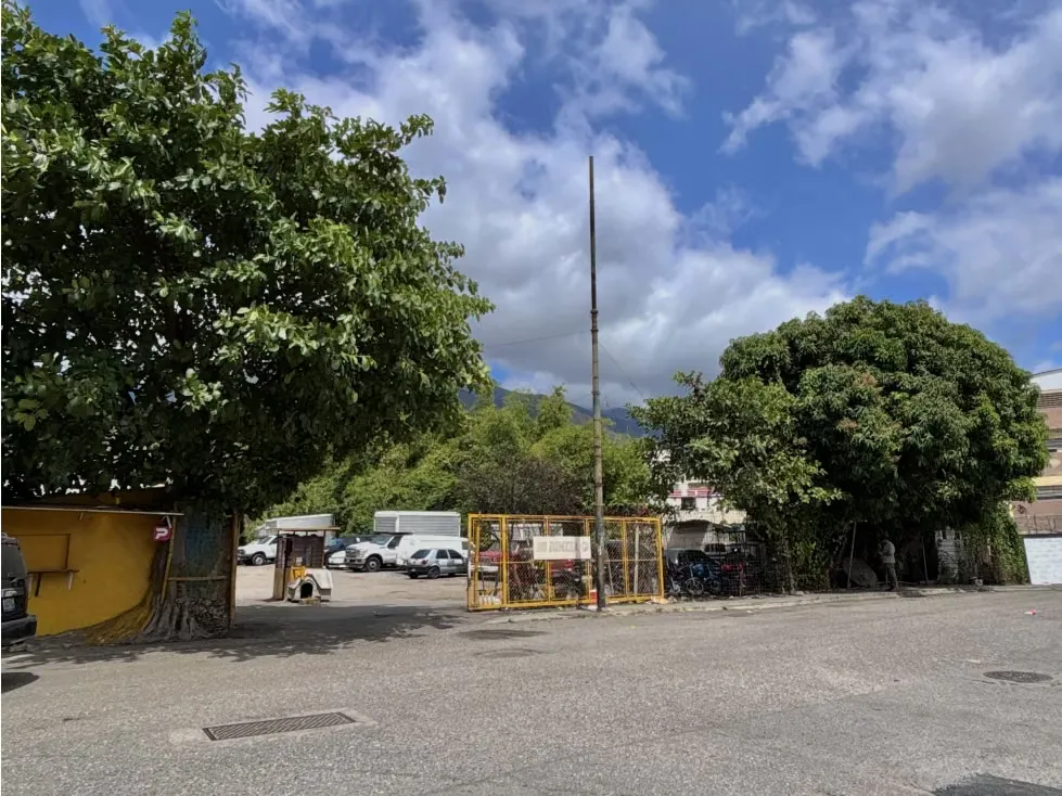VENTA DE TERRENO EN LOS CORTIJOS 4313M2 (YG) - 3