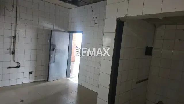VENTA DE LOCAL PARA COMIDA. NAGUANAGUA. CENTRO COMERCIAL CRISTAL - 2