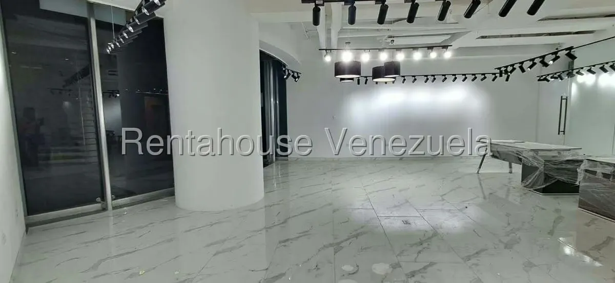 Local Comercial en Alquiler en San Jose de Tarbes, Carabobo - 16