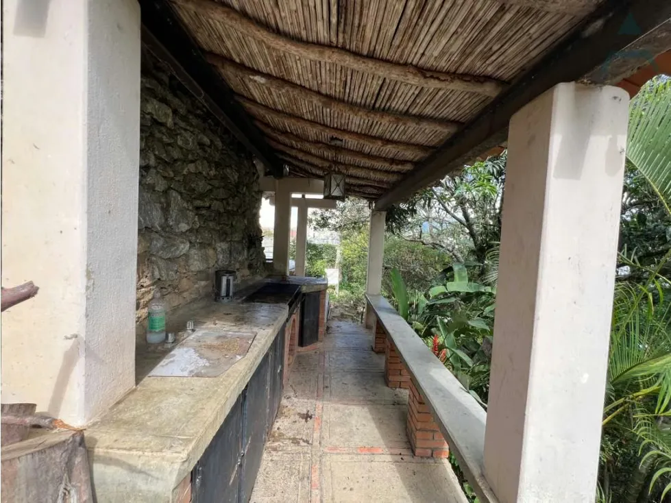 Se vende casa 842,83m² 4h+s/4.5b+s/4p Prados del Este - 20