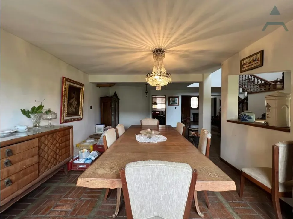 Se vende casa 842,83m² 4h+s/4.5b+s/4p Prados del Este - 28