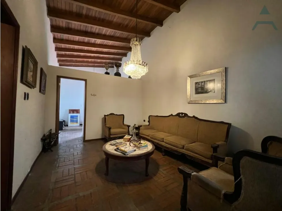 Se vende casa 842,83m² 4h+s/4.5b+s/4p Prados del Este - 33