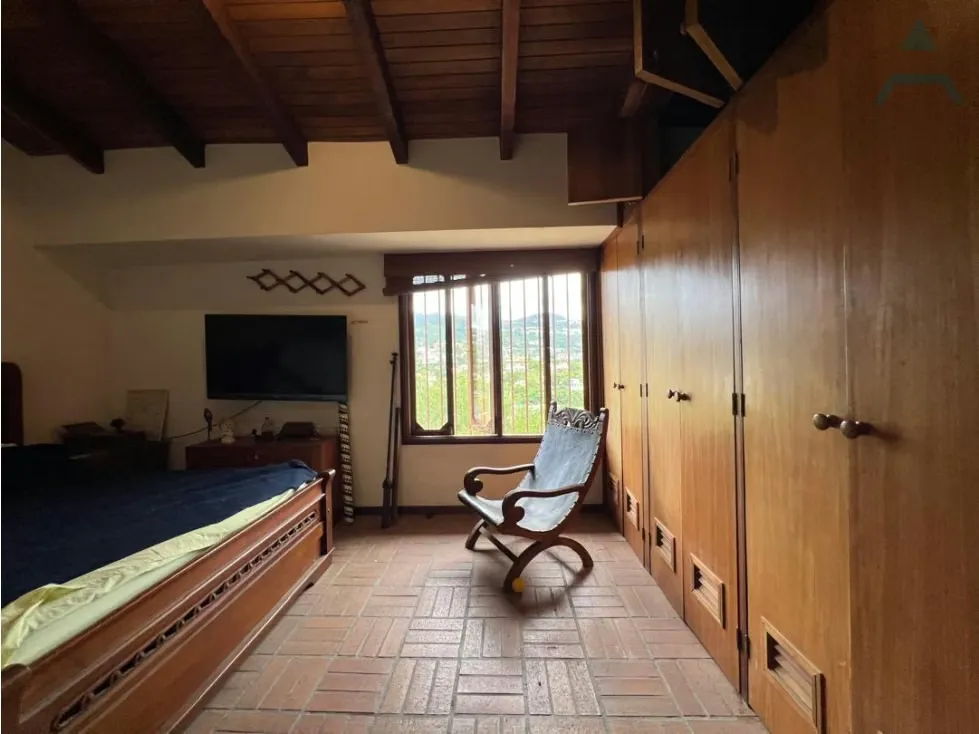 Se vende casa 842,83m² 4h+s/4.5b+s/4p Prados del Este - 40